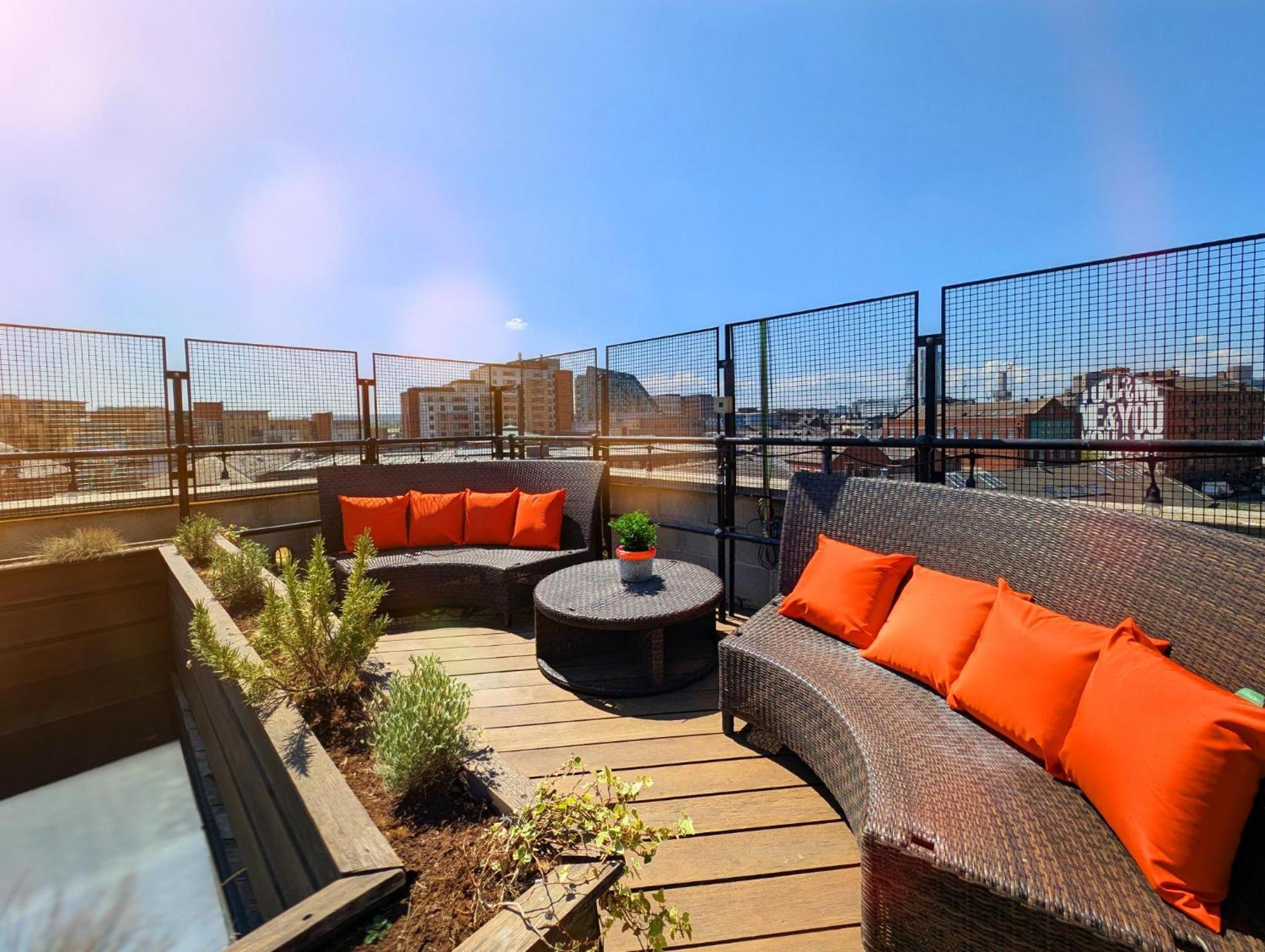 The Bells - Luxury Serviced Apartments Leeds  Dış mekan fotoğraf